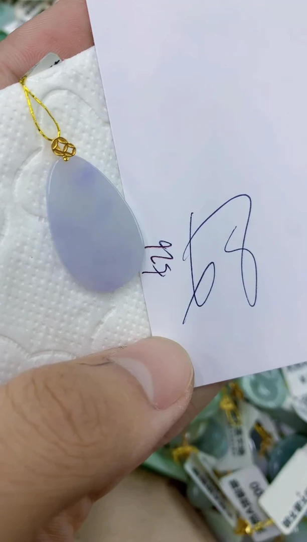 颈饰18K金镶嵌翡翠11111111111