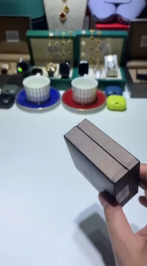 瓷片生活的本意就是开心@@1