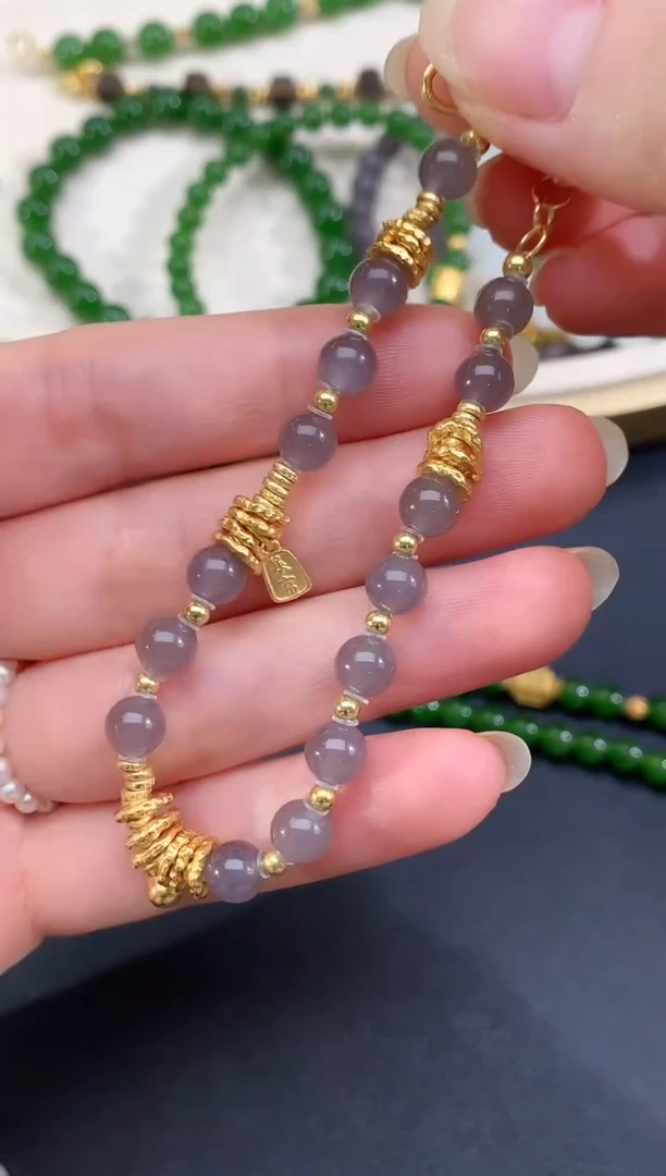 和田玉未镶嵌手串E39|680