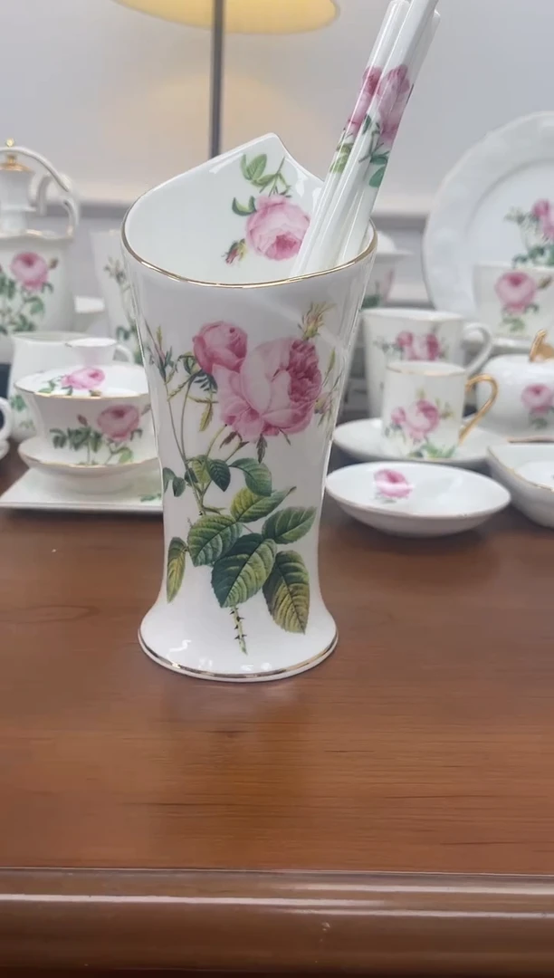 盘玫瑰高骨骨瓷微瑕筷子筒不退换