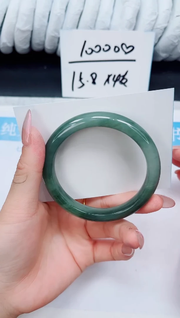 未镶嵌手镯石英质玉A188-58.4