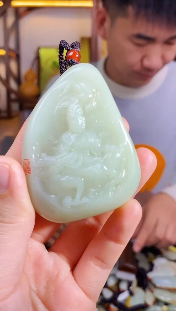 【闪购商品】和田玉颈饰未镶嵌1