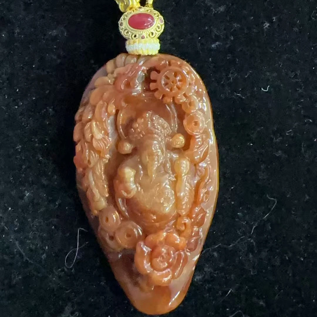 天然缅甸翡翠吊坠3201