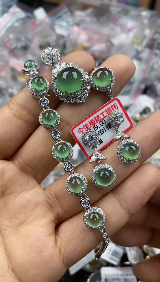 银S925镶嵌戒指翡翠666                5