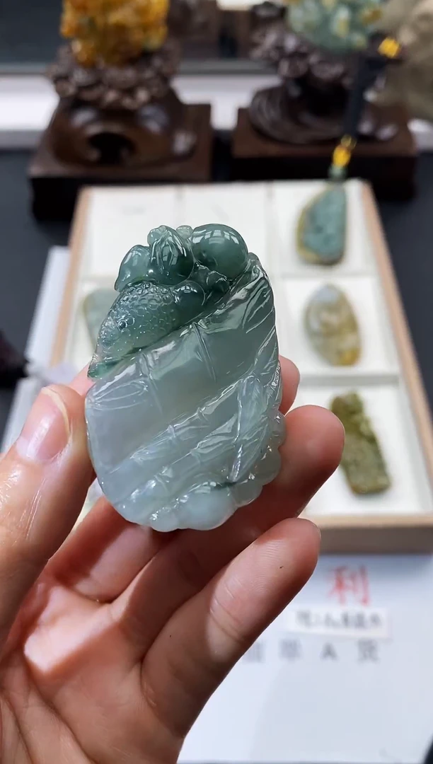 颈饰未镶嵌翡翠天然缅甸A货翡翠