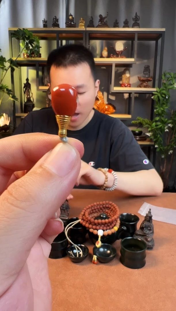 南红玛瑙18K金镶嵌吊坠(不含链)三通吊坠