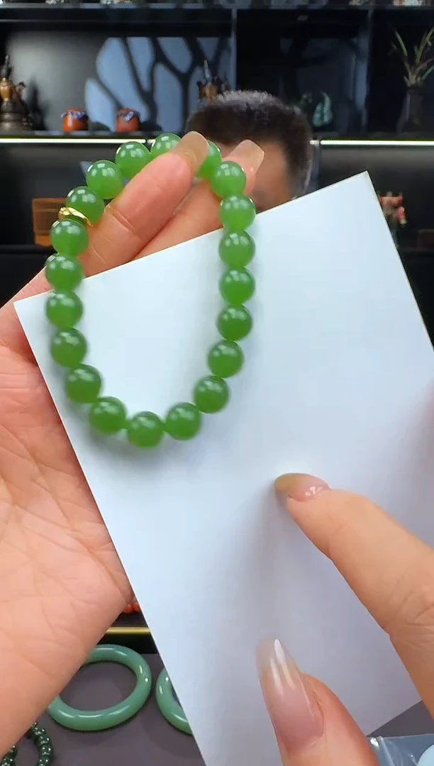 颈饰未镶嵌和田玉10mm碧玉圆珠手串