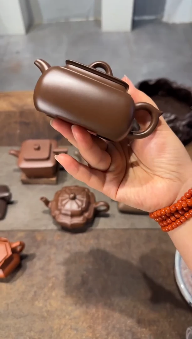 茶壶紫砂阿*提长四方 紫砂壶