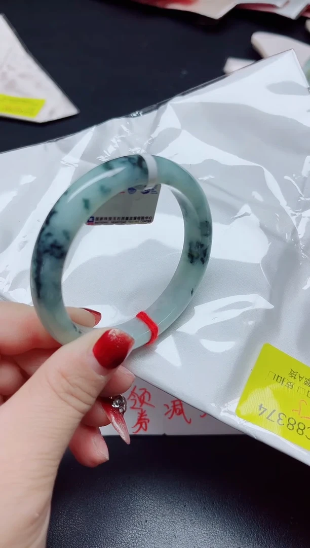 【闪购商品】翡翠手镯未镶嵌55/8374-