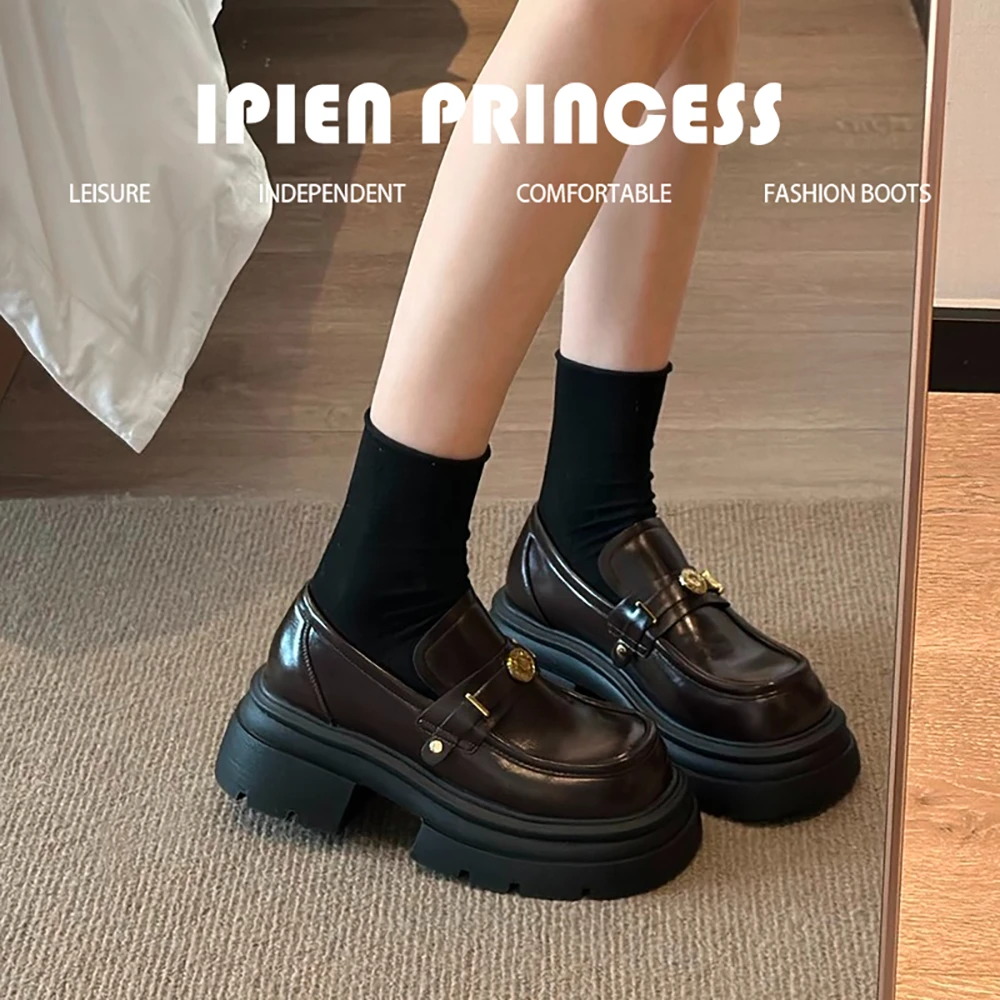 网红学院风雅丹风圆头单鞋女2025春季新款厚底百搭舒适小皮鞋女款