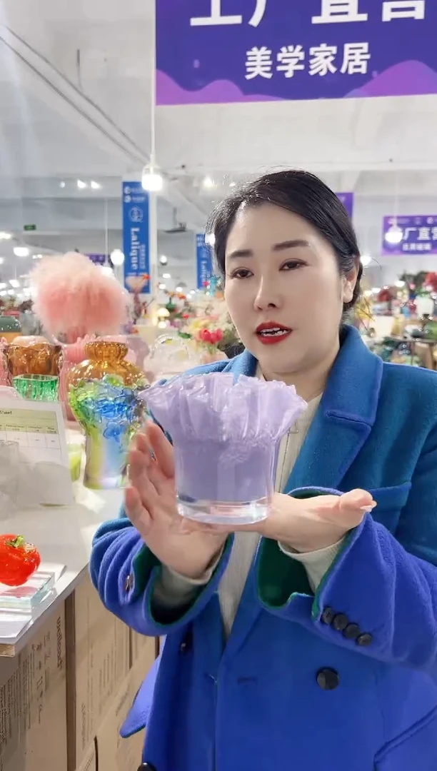 【闪购商品】玻璃DD-紫色小烛台