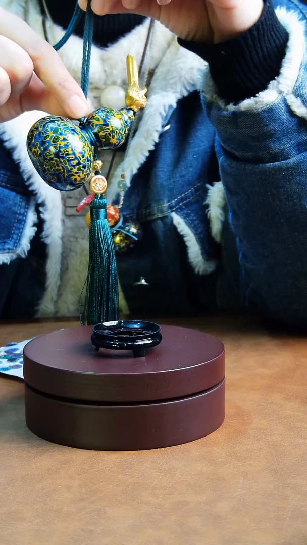 【闪购商品】67直播一物一图大漆酒葫芦送底座送挂绳