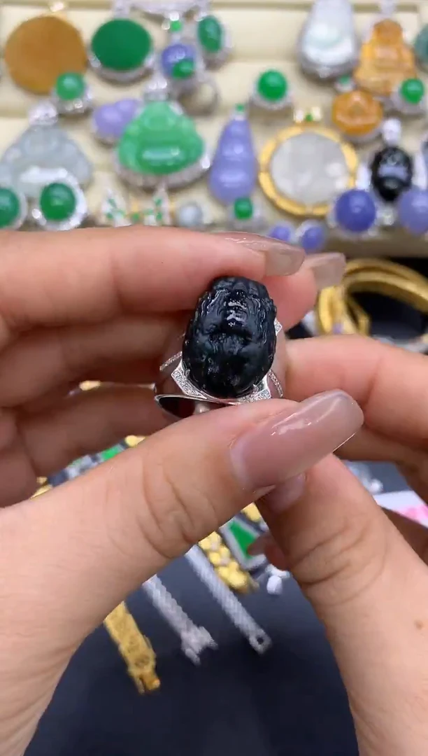 18K金镶嵌戒指翡翠395-中国好珍宝