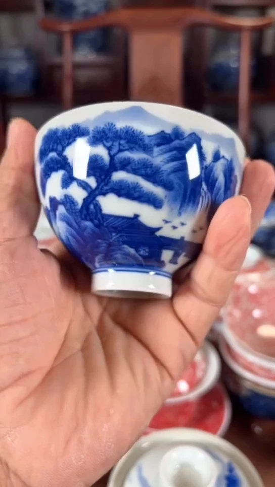 柴窑青花山水鸡心杯杯