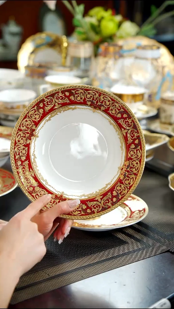 瓷片8.5英寸草帽盘1个