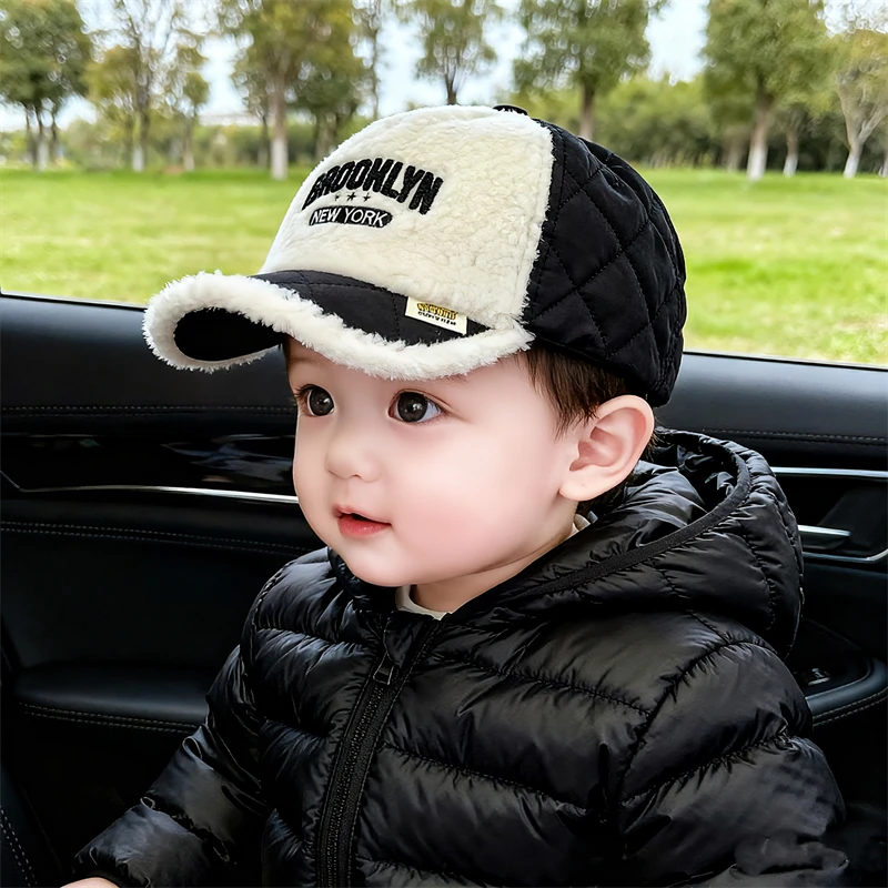 宝宝帽子秋冬季男女儿童棒球帽字母刺绣羊羔绒拼色短檐保暖鸭舌帽