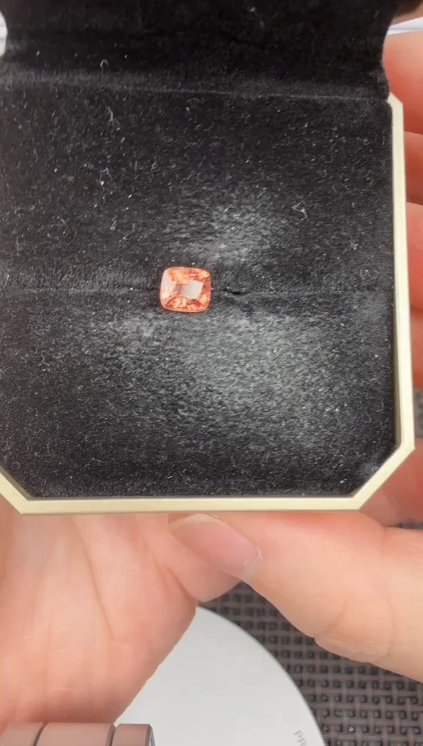 【闪购商品】尖晶石落日色未镶嵌1.09ct-B012351