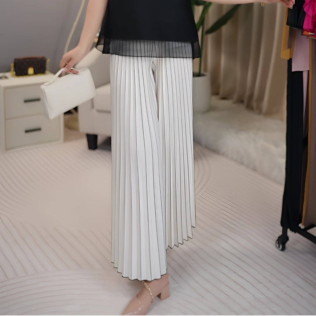三宅褶皱2025新款百搭休闲时尚高端垂感条纹宽松直筒阔腿女裤