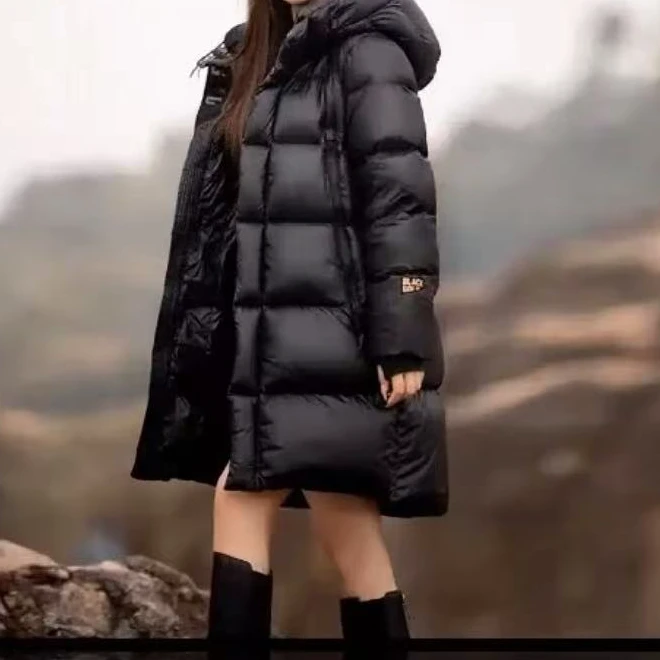 黑色亮面中长款羽绒服女2025年新款加厚小个子冬季外套羽绒服