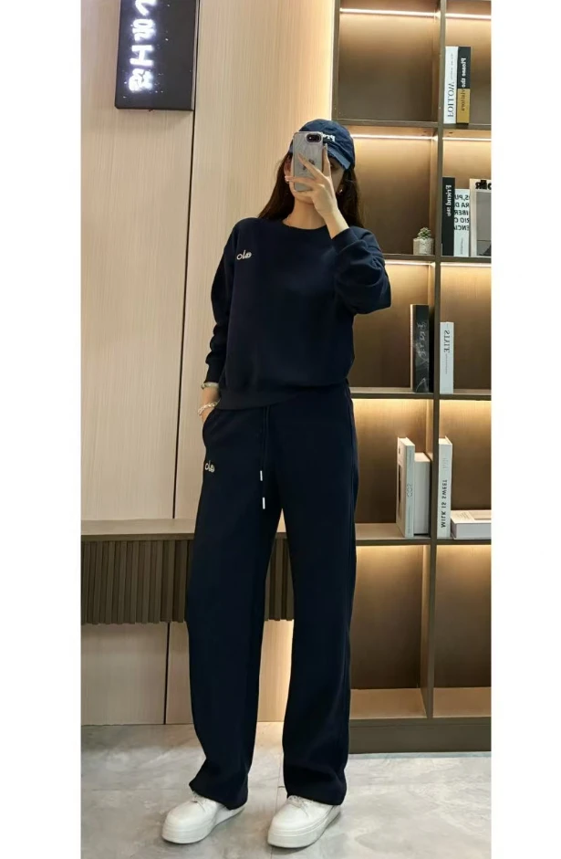 1106初秋小标休闲套装女