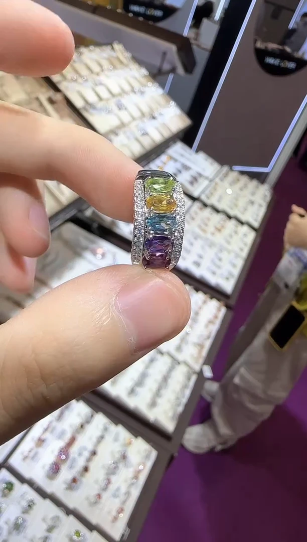 银S925镶嵌戒指橄榄石多彩宝石排戒8mm