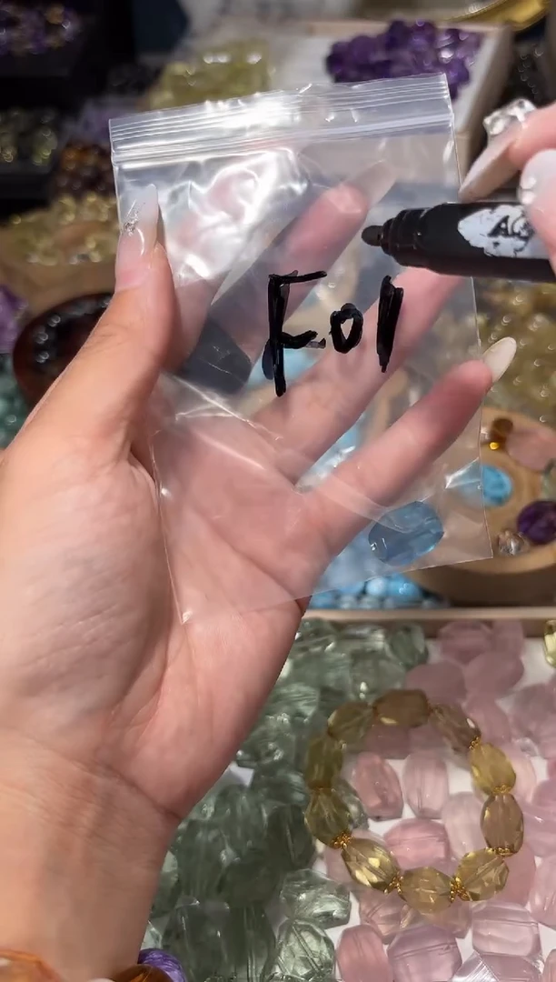 水晶手串未镶嵌F01魔鬼蓝随行拍2