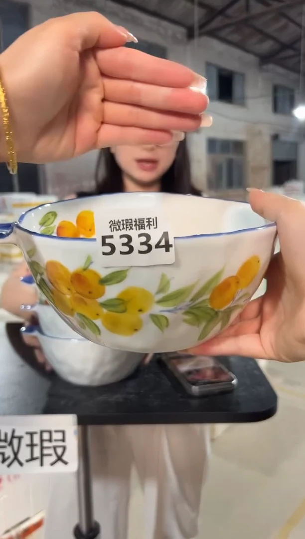 盘景德镇高温釉下手绘陶瓷