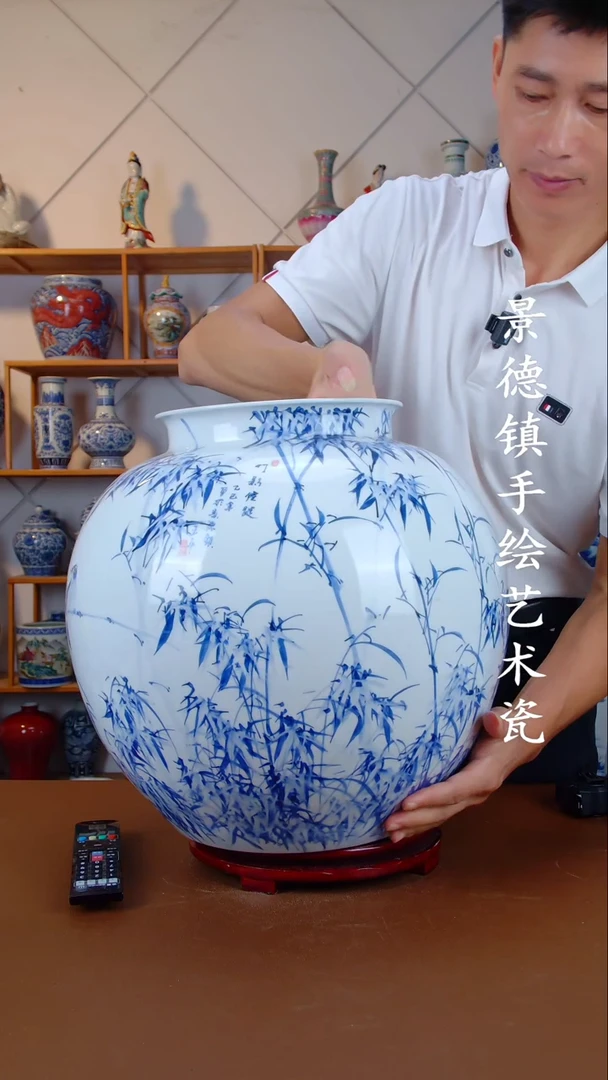 现代景德镇手工手绘陶瓷摆件48