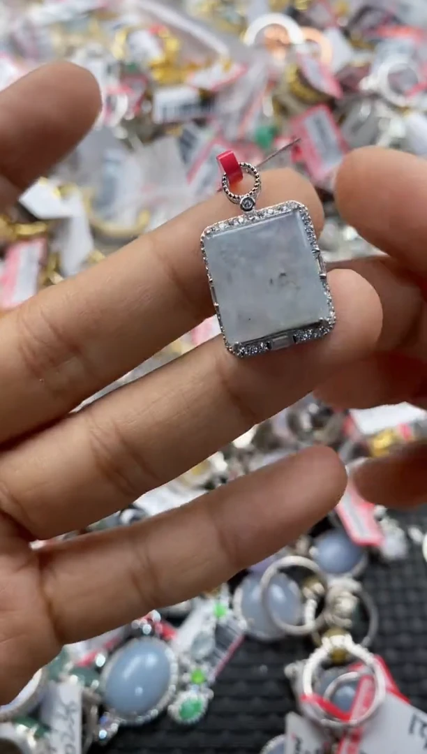 银S925镶嵌戒指翡翠888             8