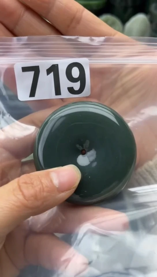 未镶嵌和田玉珠宝半成品扣子