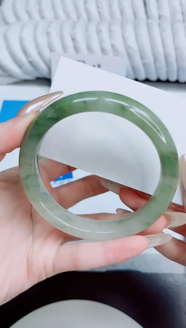 未镶嵌手镯石英质玉73/62
