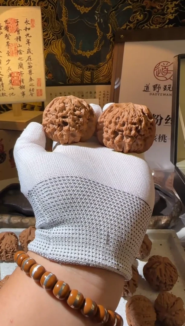 把件文玩核桃52全品龙鼎