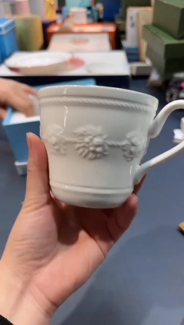 【闪购商品】碗C845全场正品，京东包邮