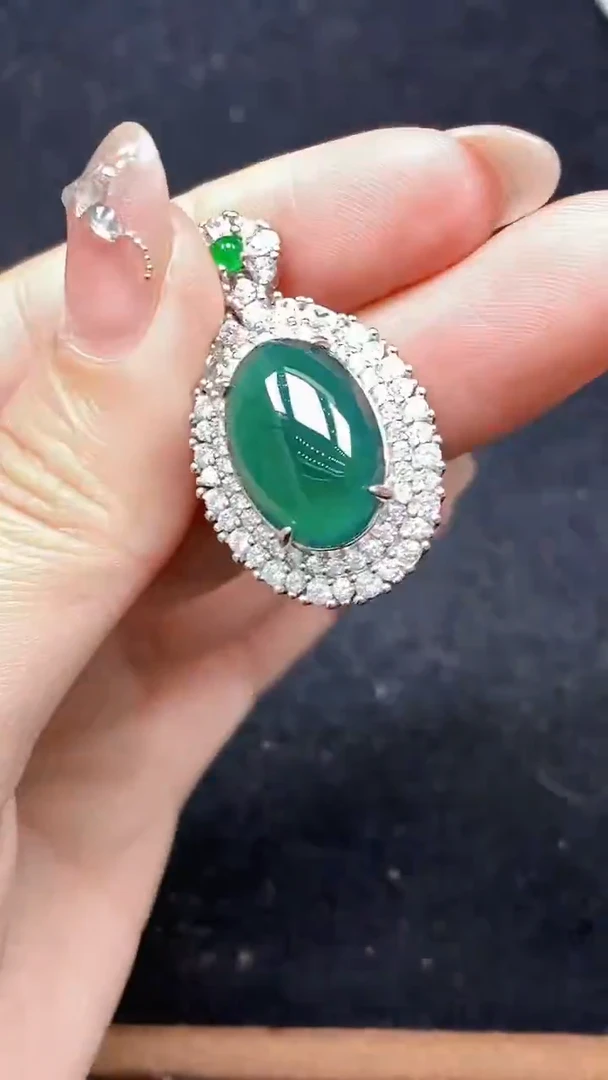 颈饰未镶嵌翡翠天然A货翡翠，保A保真