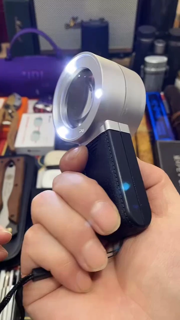 瓷片闪购商品  如图所示