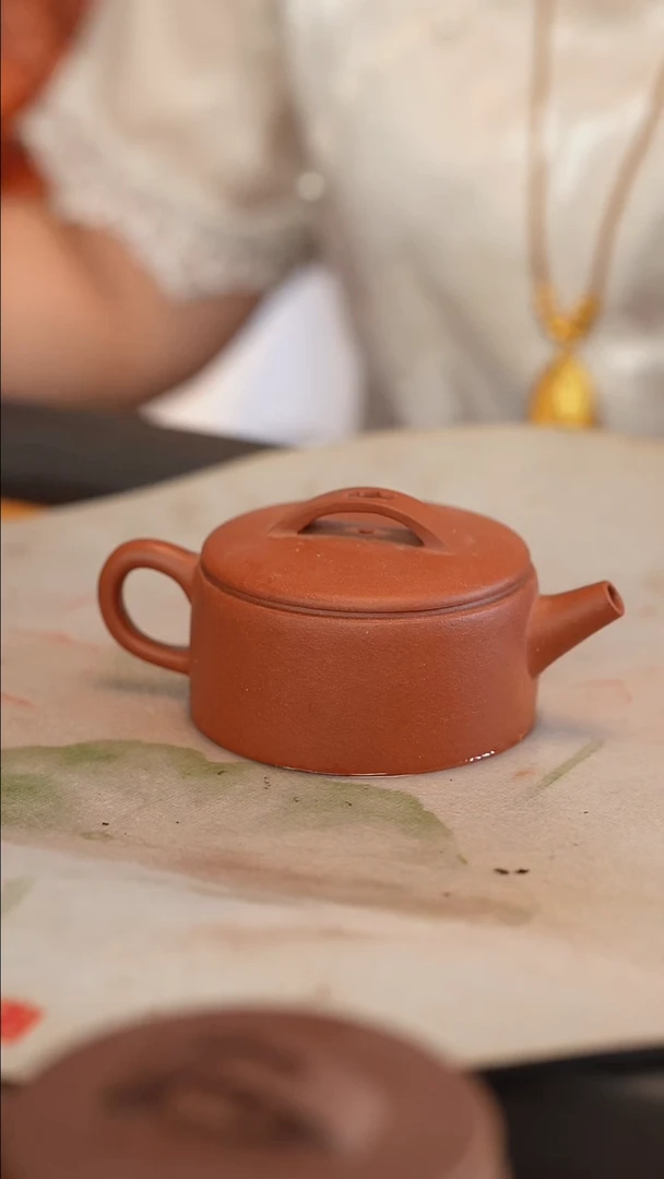 茶壶紫砂汉瓦 红清水 半手工 150cc