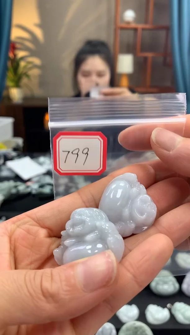 翡翠未镶嵌颈饰佛公799 多样性发一件