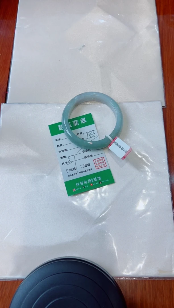 未镶嵌手镯翡翠?***️手镯