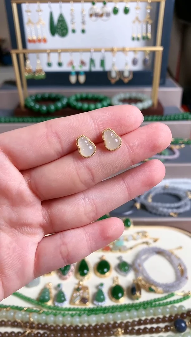 银S925镶嵌和田玉耳饰1