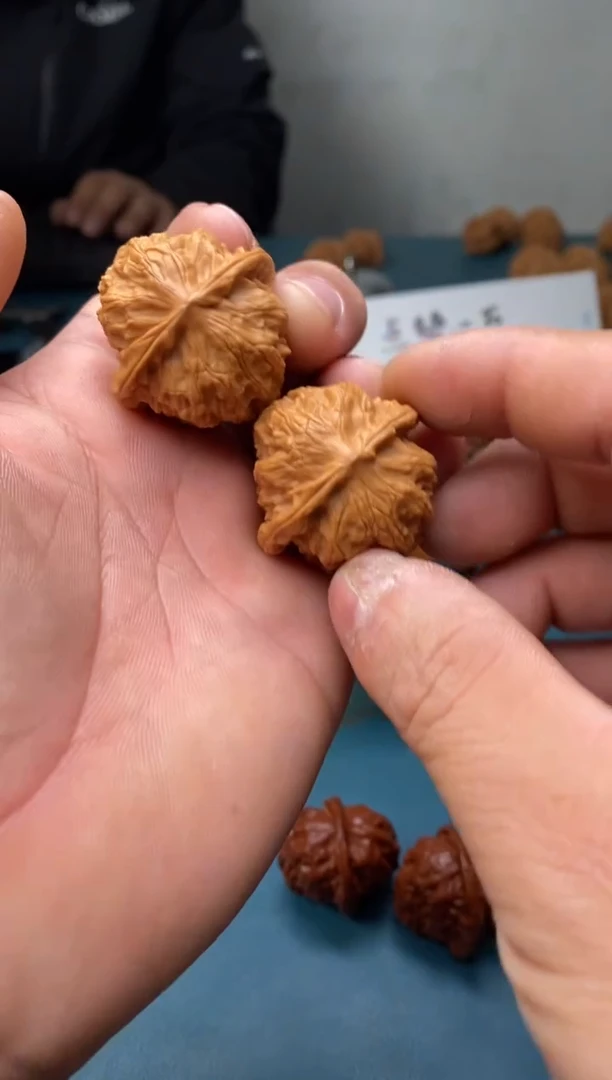 吊坠文玩核桃野狼074