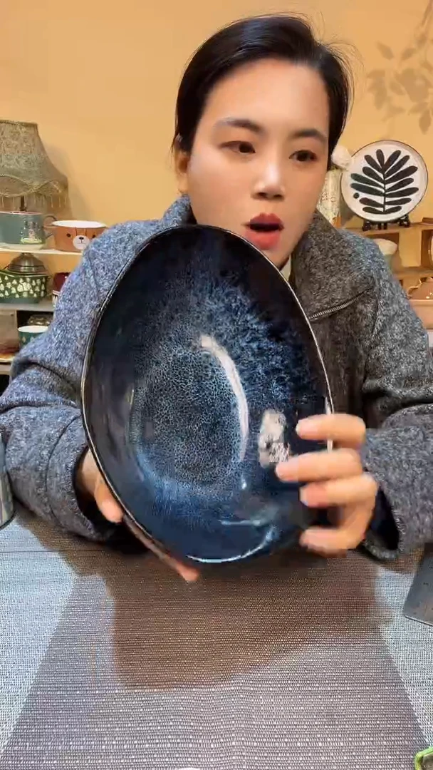 瓷片9.5英寸恐龙蛋 微瑕介意勿拍