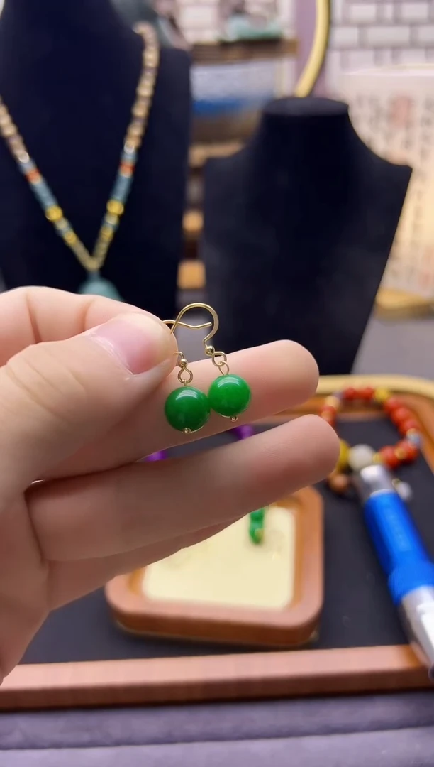 翡翠14K金镶嵌耳饰E02