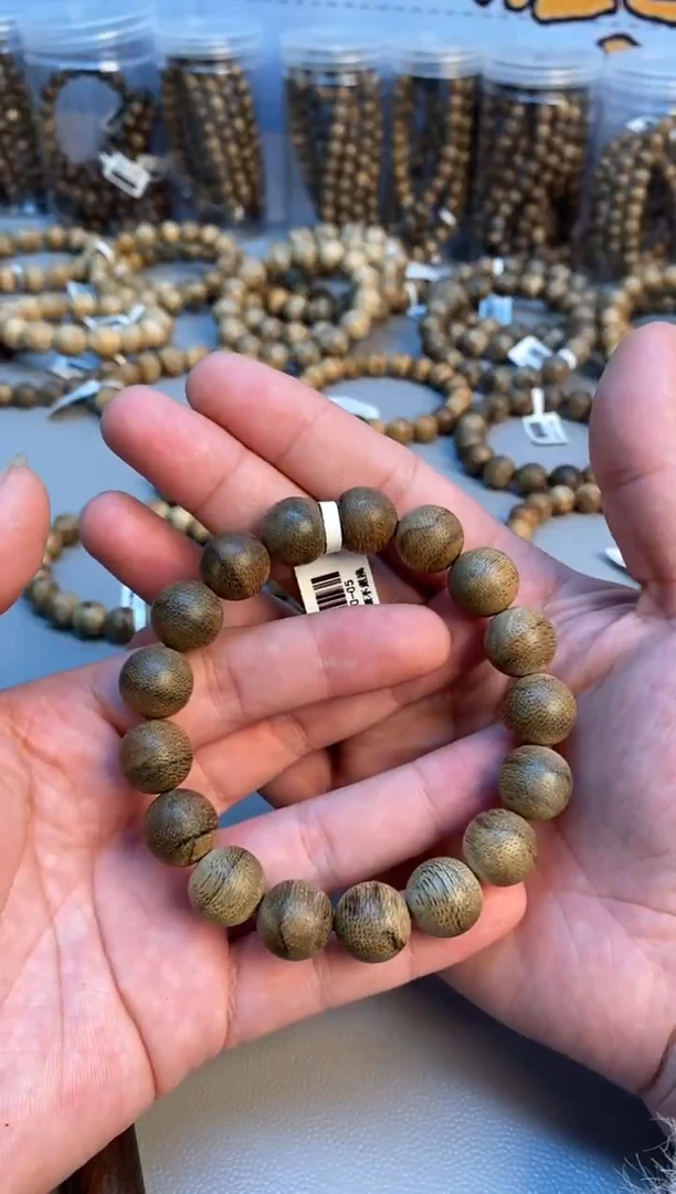 沉香手串 达拉干圆珠单圈1.3多样性发其一