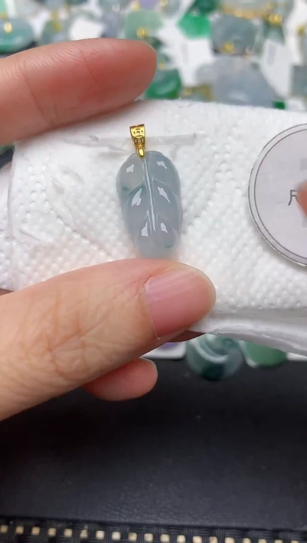 颈饰未镶嵌翡翠天然缅甸A货翡翠