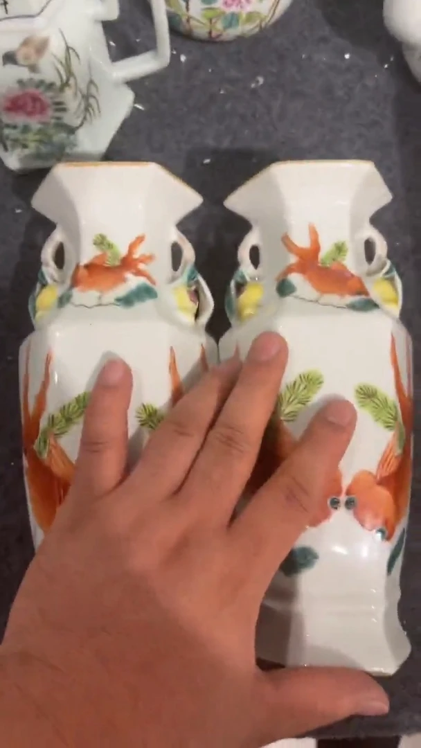 摆件瓷摆件瓷摆件鱼六方瓶