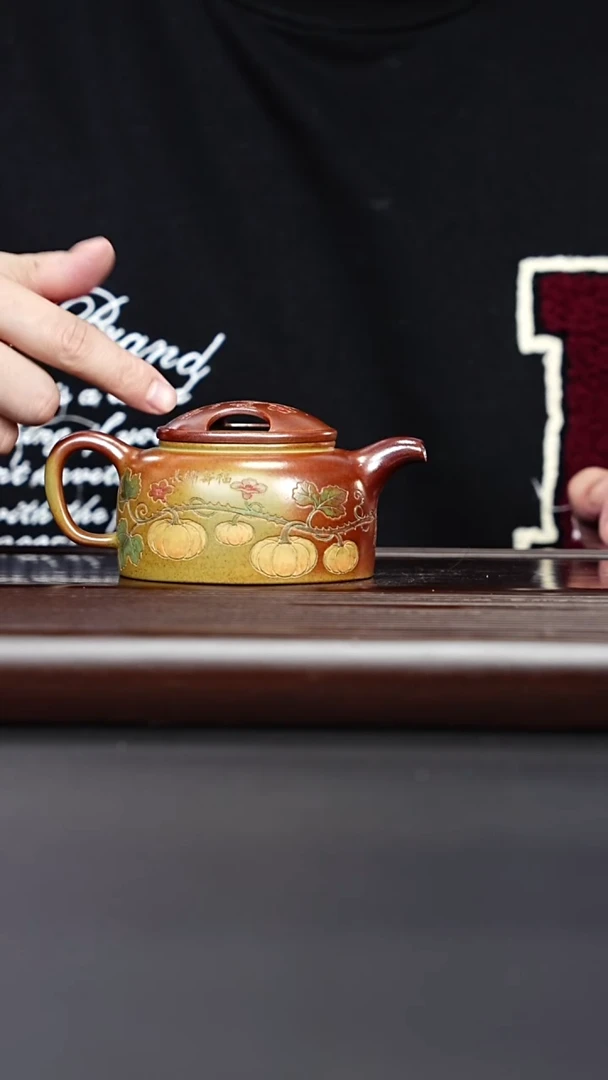 茶壶紫砂宜兴紫砂 柴烧牛盖莲子