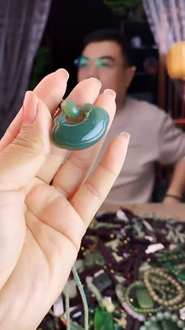 未镶嵌和田玉挂件拍一发一多样性发货