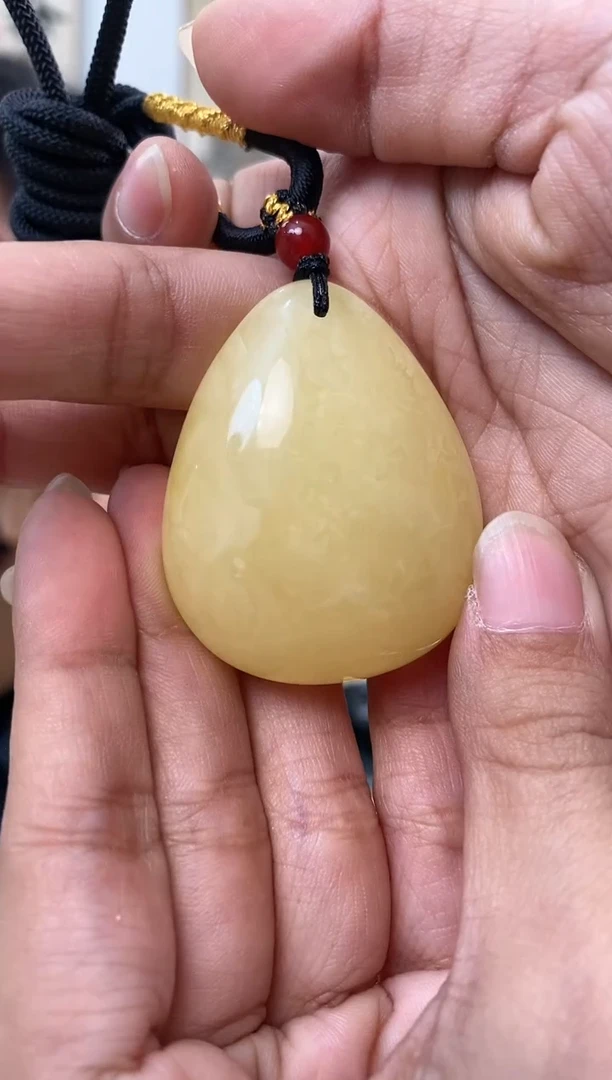 【闪购商品】蜜蜡裸石未镶嵌天然琥珀蜜蜡水滴