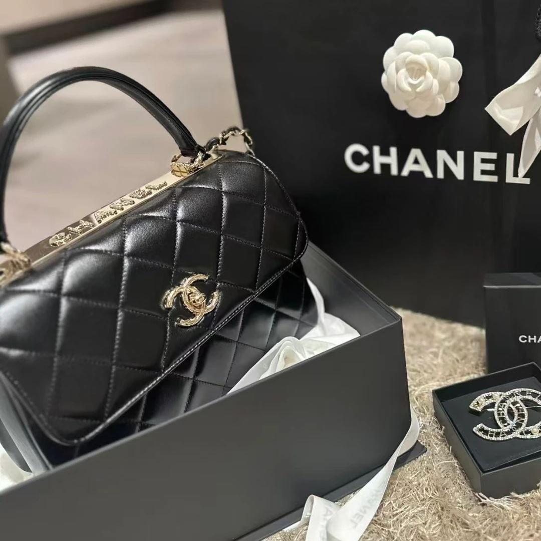 99新 Chanel/香奈儿 黑金trendycc单肩包/DT145