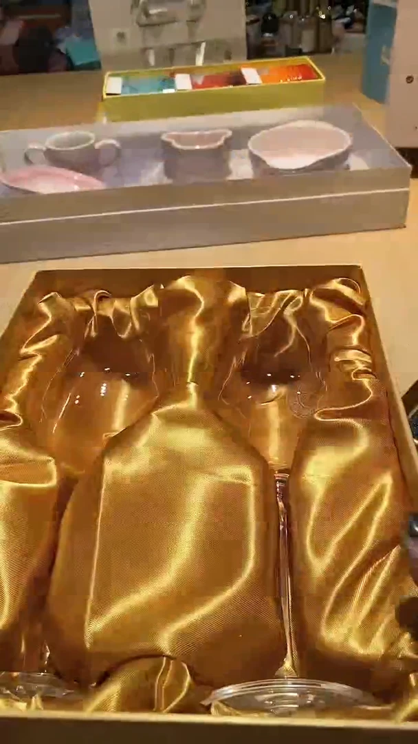 【闪购商品】瓷片锅碗瓢盆一件不剩